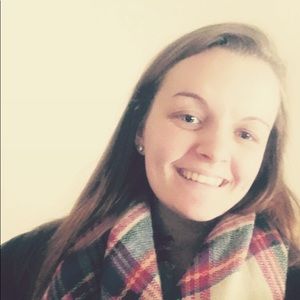 Meet your Posher, Lizzie